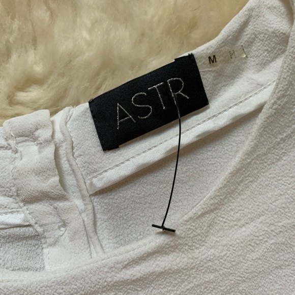 ASTR Rayon Top Button-Down Crew Ivory Blouse M - Picture 4 of 10
